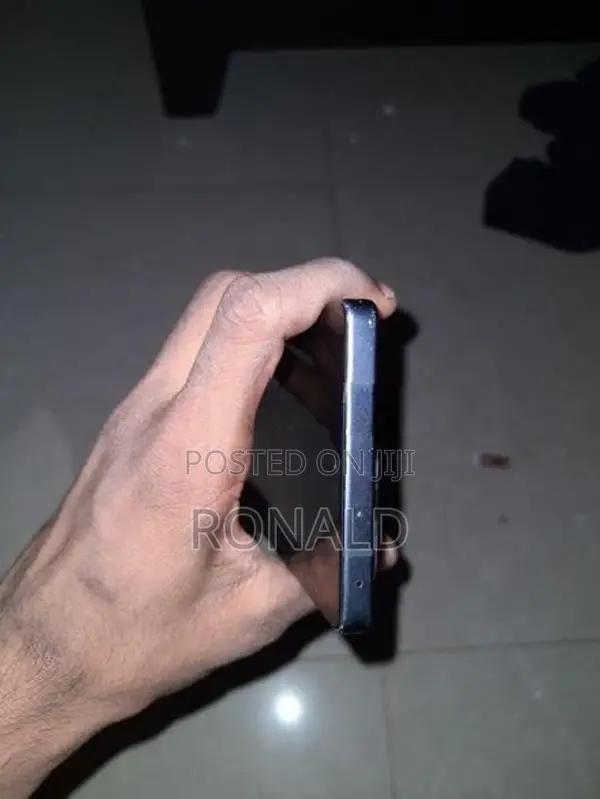 Google Pixel 7a (Used)
