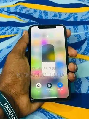 Apple iPhone 11 Pro (Used)
