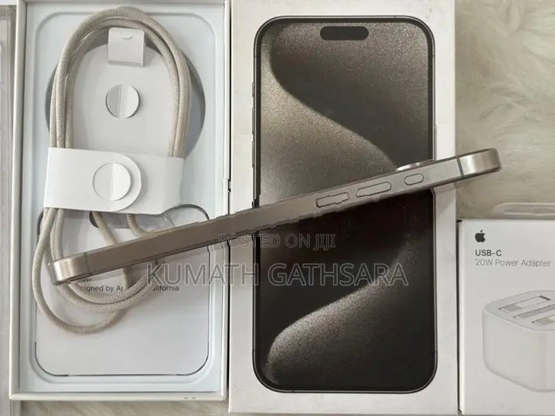 Apple iPhone 15 Pro Max 256GB (Used)