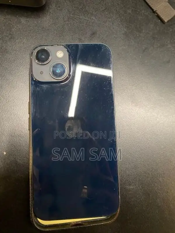 Apple iPhone 14 (Used)