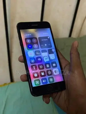 Apple iPhone 7 Plus (Used)