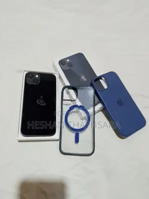 Apple iPhone 13 (Used)