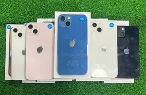 Apple iPhone 13 128GB (Used)