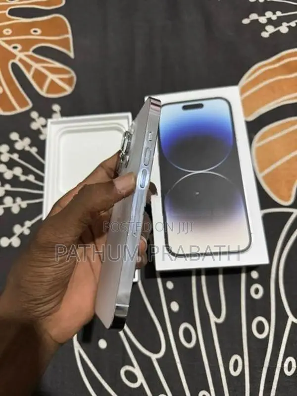 Apple iPhone 14 Pro (Used)