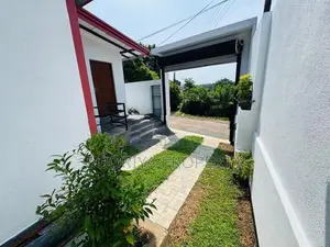 Architectural Designed Brand New House for Sale in Piliyandala