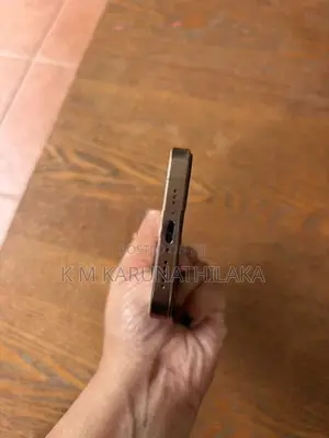 Apple iPhone 16 Pro (Used)
