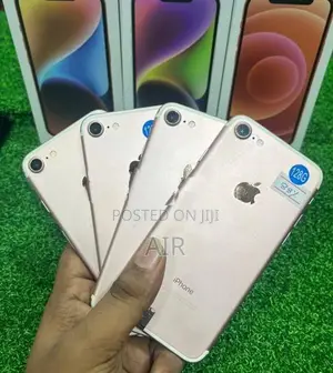 Apple iPhone 7 128GB (Used)