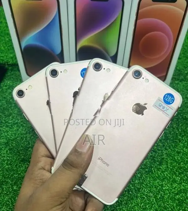 Apple iPhone 7 128GB (Used)