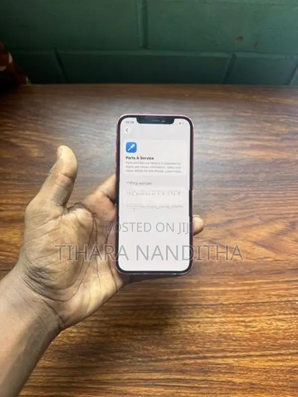 Apple iPhone 12 128GB (Used)
