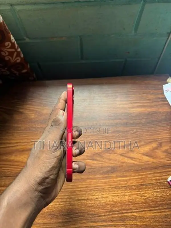 Apple iPhone 13 (Used)