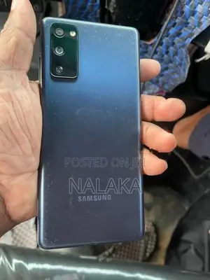 Samsung Galaxy S20FE (Used)