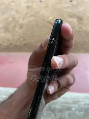 Samsung Galaxy A8 (Used)
