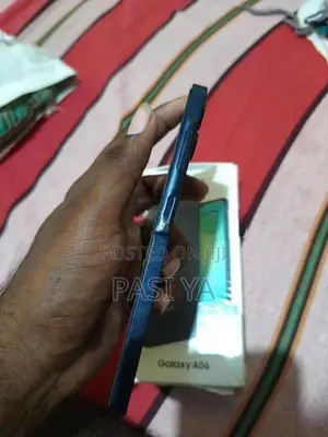 Samsung Galaxy A06 (Used)
