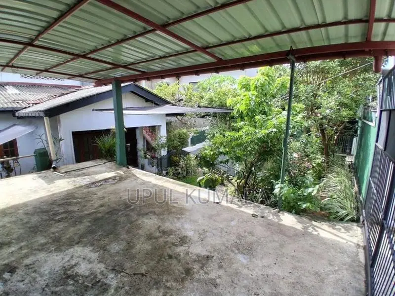 3 Bed Room House For Rent - Arawwala, (Maharagama Piliyandala Road)