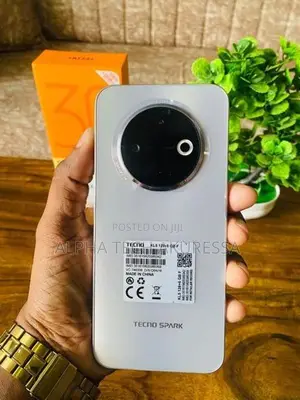 Tecno Spark 128GB (Used)