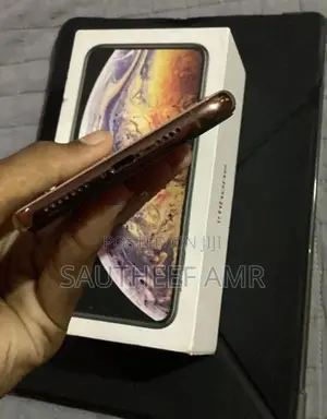 Apple iPhone XS Max (Used)