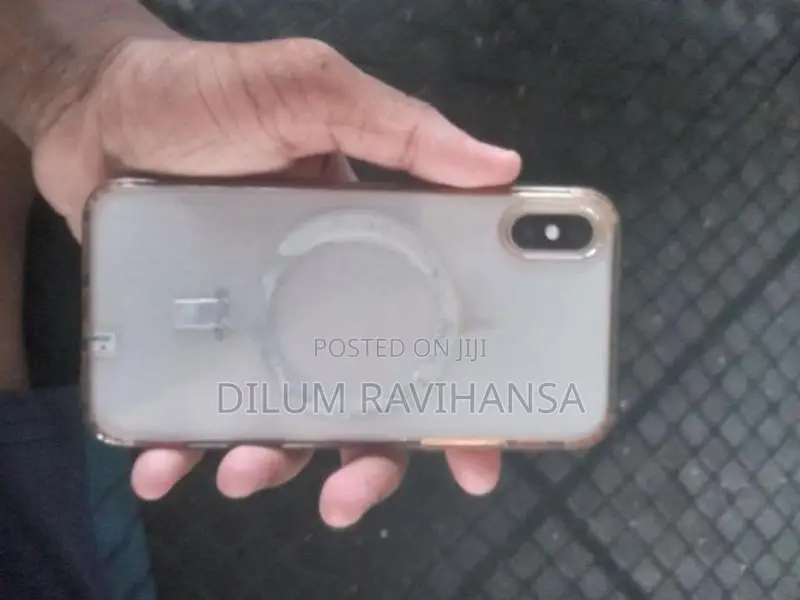 Apple iPhone X (Used)