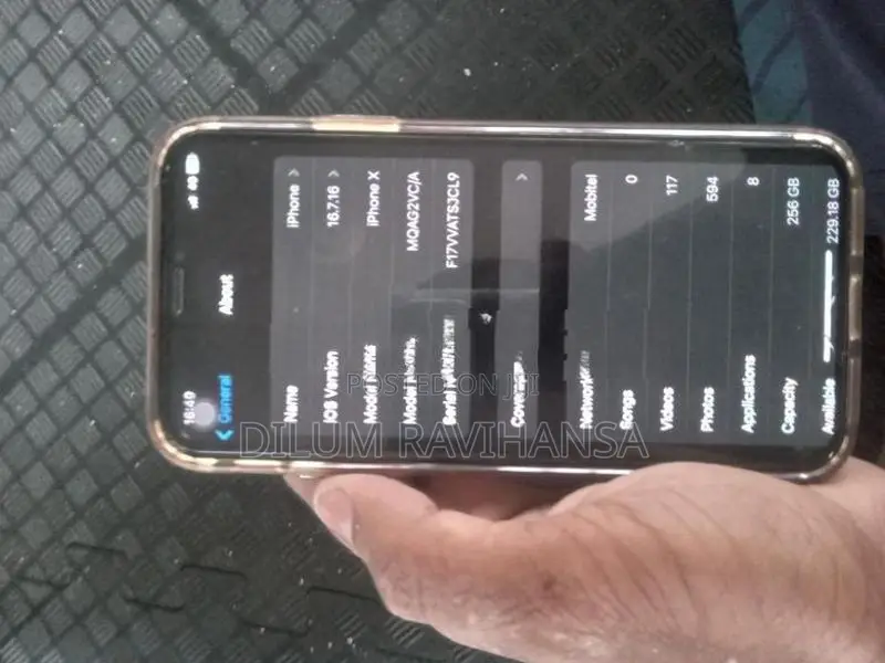 Apple iPhone X (Used)