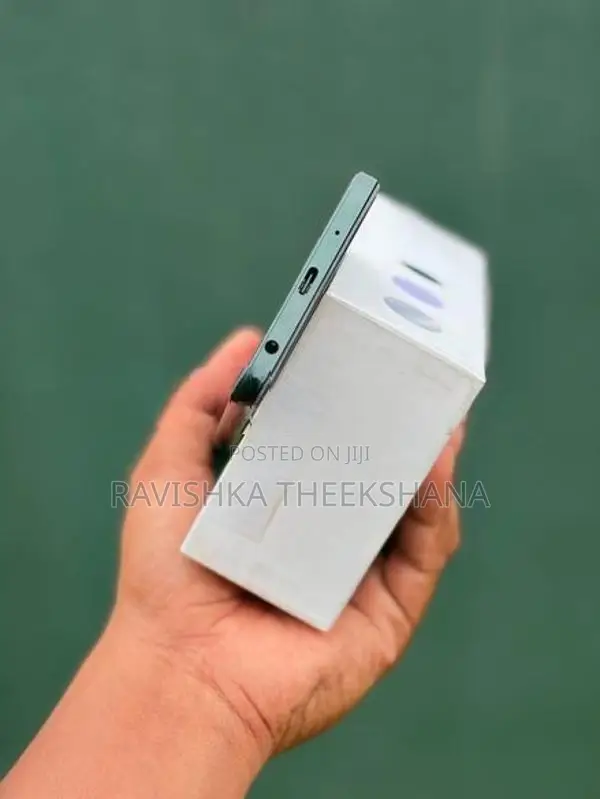 Vivo Y04 (Used)