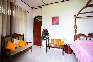 Spacious House For Sale On Raymond Road, Nugegoda