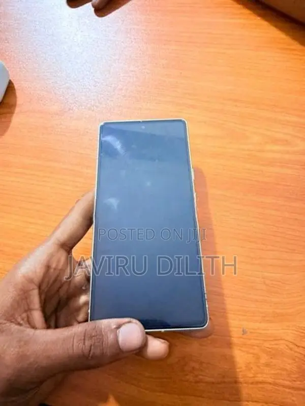 Google Pixel 7 (Used)