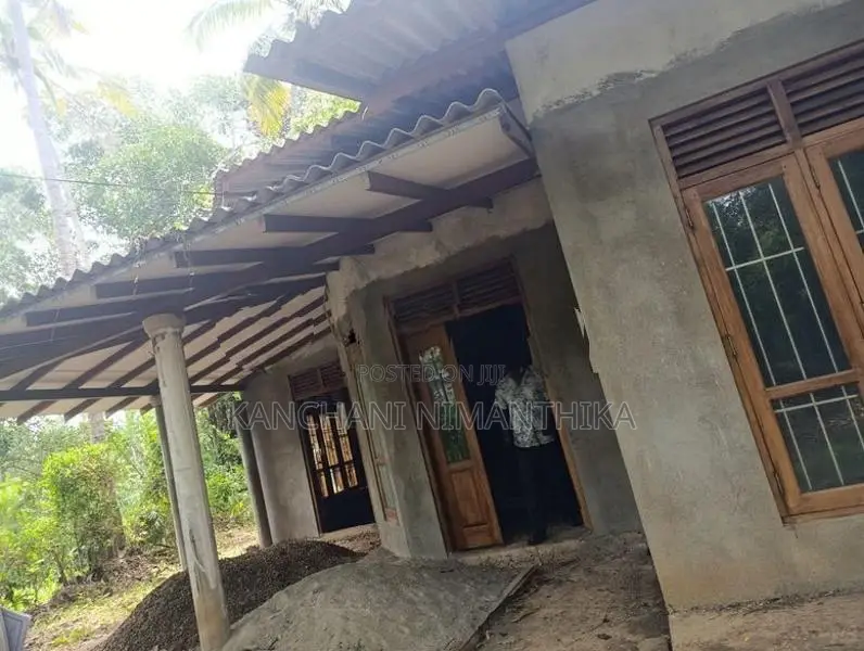 House For Sale In Pallebedda Embilipitiya