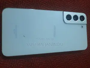 Samsung Galaxy S22 (Used)
