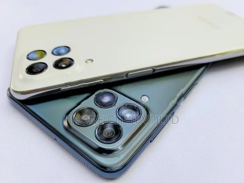 Samsung Galaxy M53 5G 128GB (Used)
