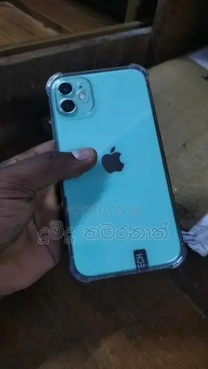 Apple iPhone 11 (Used)