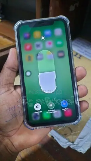 Apple iPhone 11 (Used)