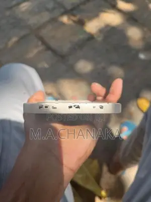ZTE nubia v80 Design (Used)