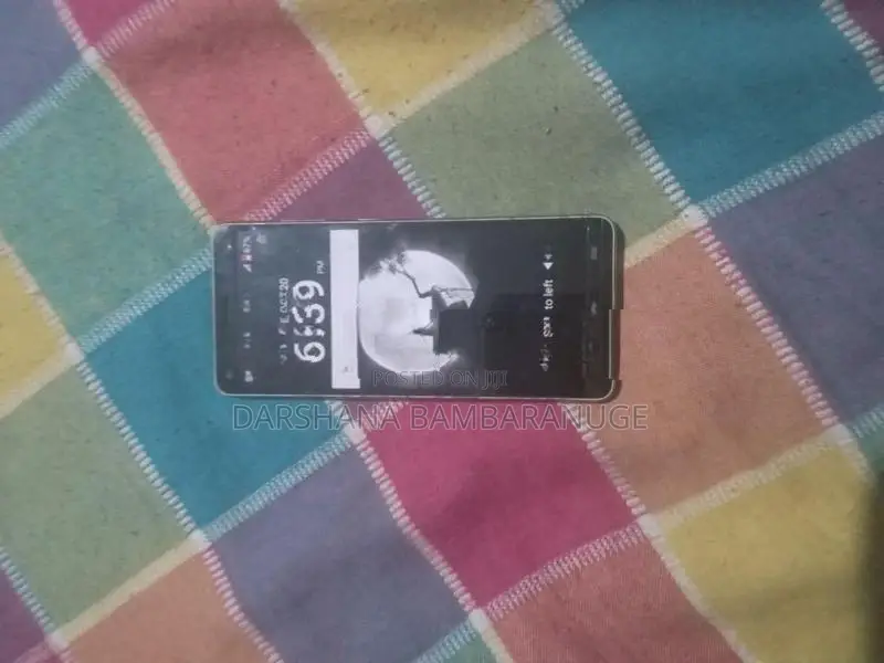 Kyocera Basio (Used)