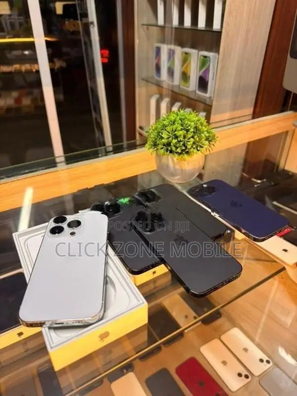 Apple iPhone 14 Pro (Used)