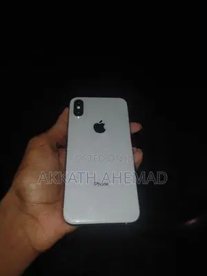 Apple iPhone XS (Used)