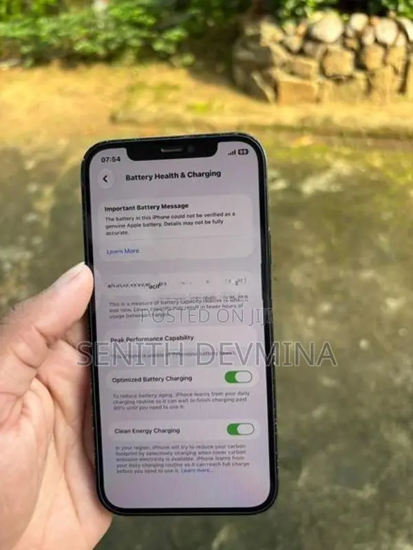 Apple iPhone 12 (Used)