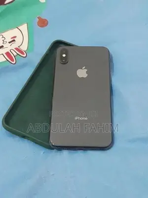 Apple iPhone XS (Used)