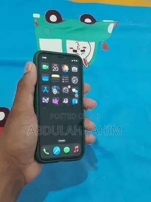 Apple iPhone XS (Used)