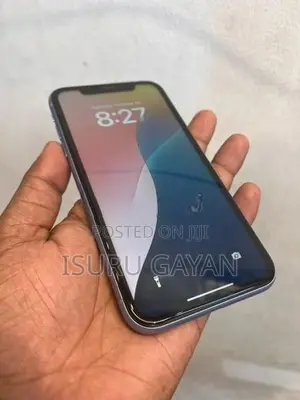 Apple iPhone XR (Used)