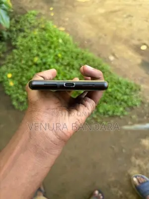 Google Pixel 6 (Used)