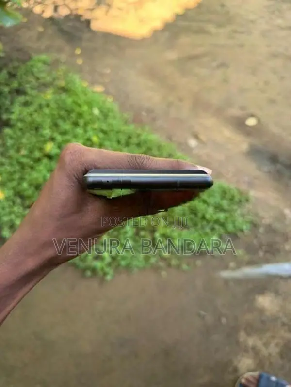 Google Pixel 6 (Used)