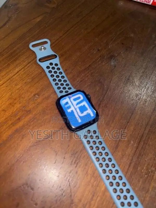 Apple Watch SE 2nd Generation 44mm ( Battery)