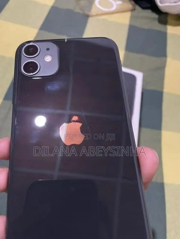 Apple iPhone 11 128GB (Used)