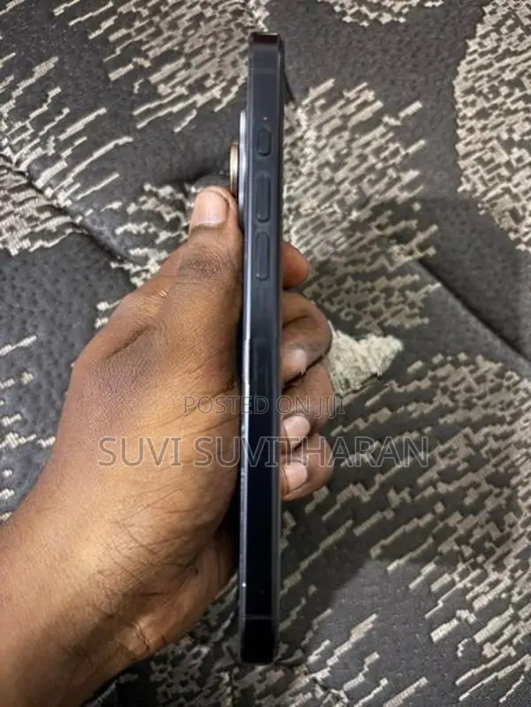 Apple iPhone 16 Pro Max (Used)