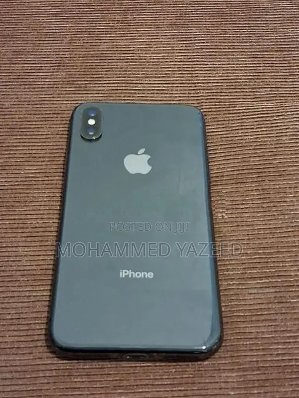 Apple iPhone X (Used)
