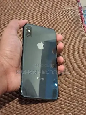 Apple iPhone X (Used)