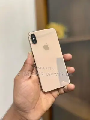 Apple iPhone XS (Used)