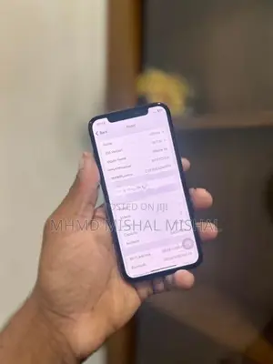 Apple iPhone XS (Used)