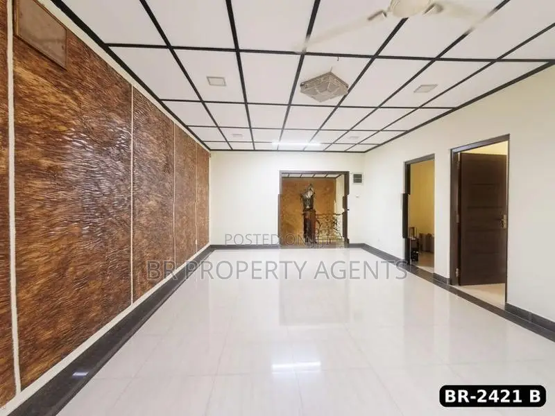Two-Storey House for Sale in Colombo 06