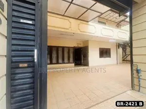 Two-Storey House for Sale in Colombo 06
