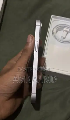Apple iPhone 14 (Used)